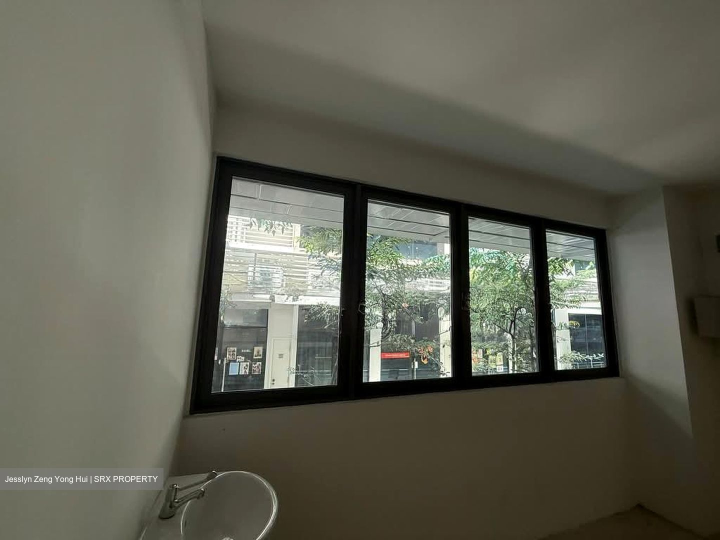 Icon @ Pasir Panjang (D5), Retail #584276021